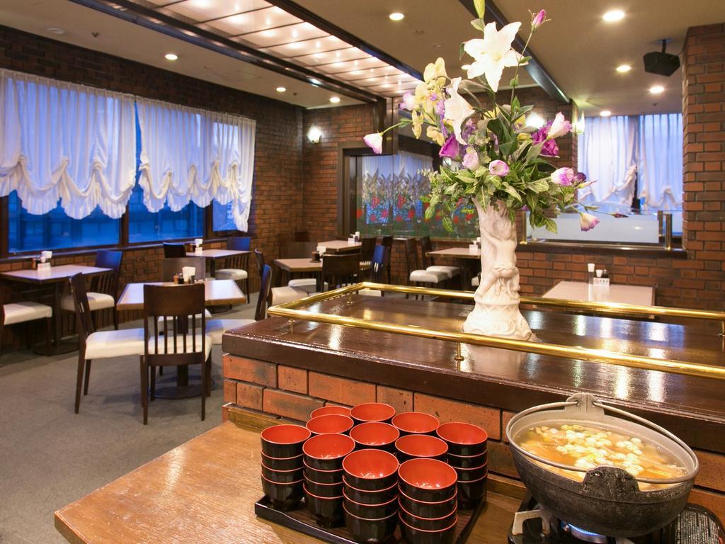 Yamagata Nanokamachi Washington Hotel Bagian luar foto